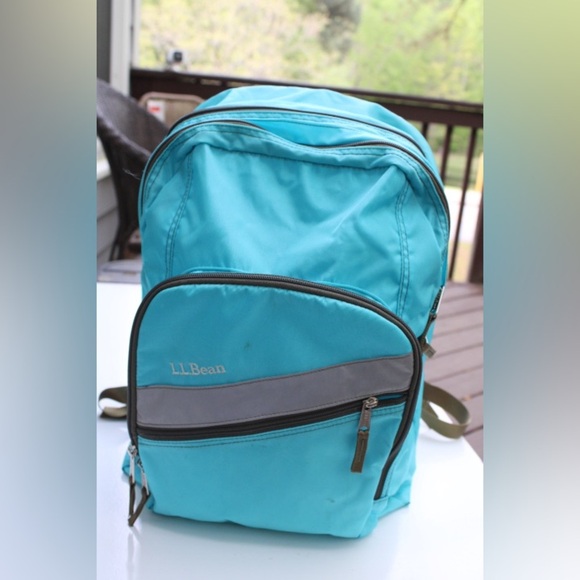 L.L. Bean deluxe backpack - Picture 1 of 8